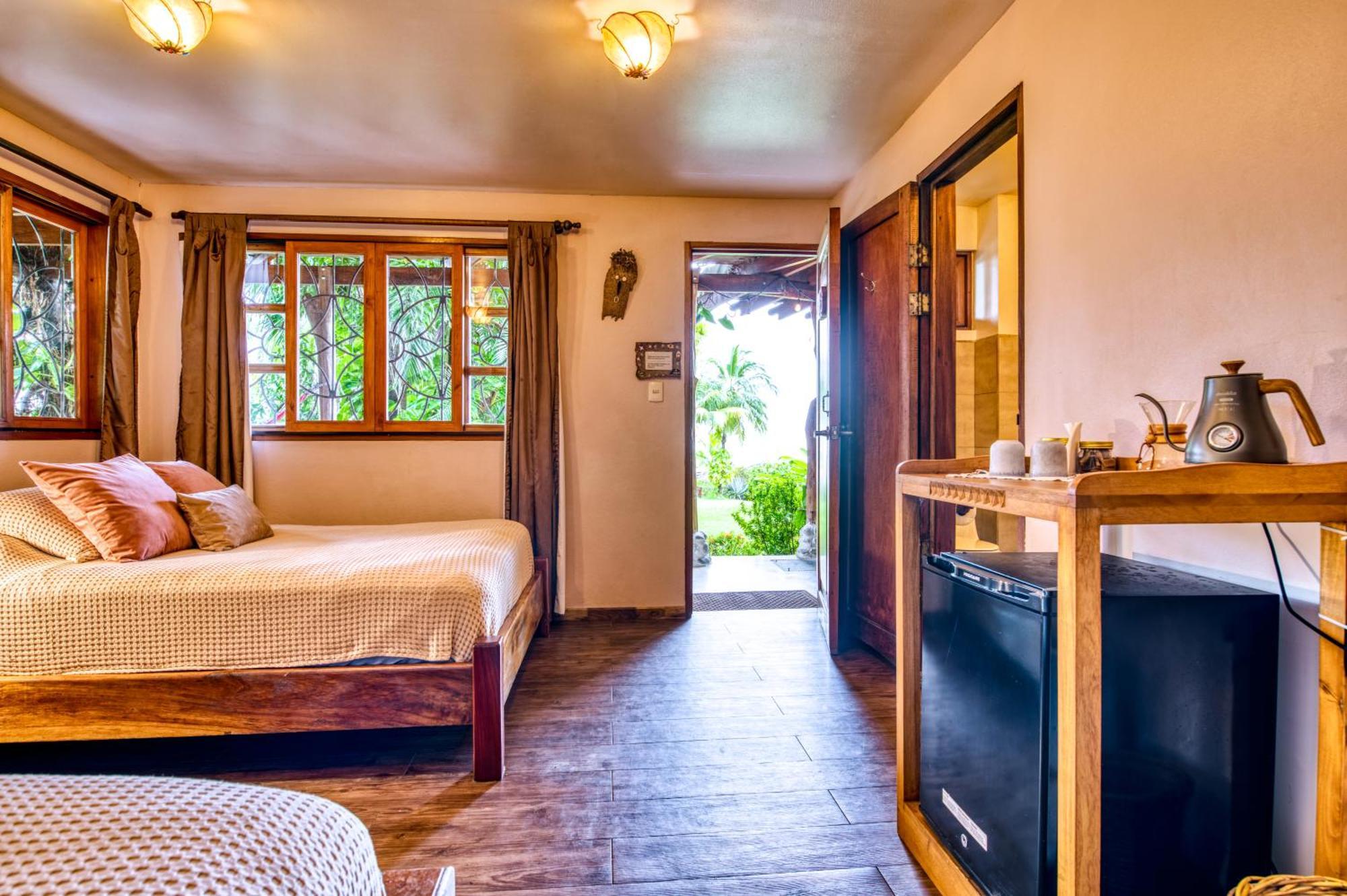Hotel Amor De Mar Montezuma Exteriör bild